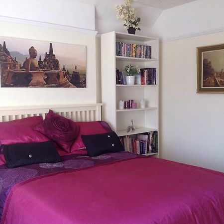 Shepperton Guesthouse Экстерьер фото